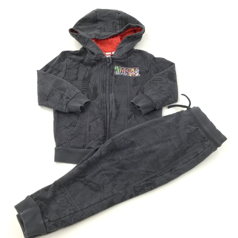 'Marvel' Superheroes Grey & Red Tracksuit Set - Boys 3-4 Years