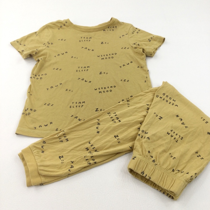 'Team Sleep' Yellow Pyjamas - Boys 7-8 Years