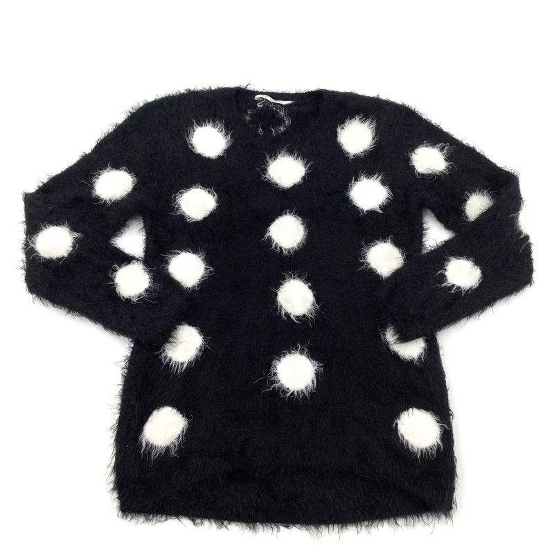 Spotty Black & White Knitted Jumper - Girls 10-11 Years