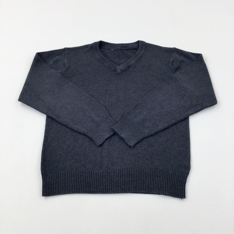 Grey Knitted School Jumper - Boys/Girls 7-8 Years