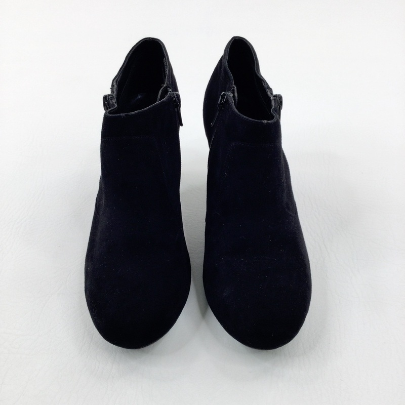 Black Heeled Ankle Boots - Girls - Shoe Size 4