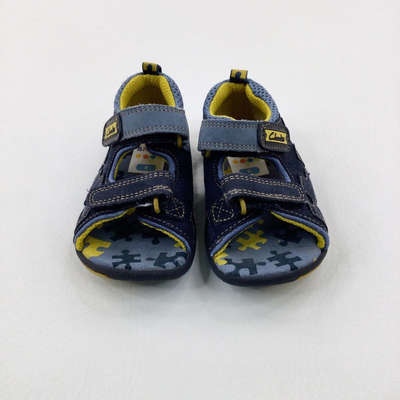 Navy & Yellow Sandals - Boys - Shoe Size 5