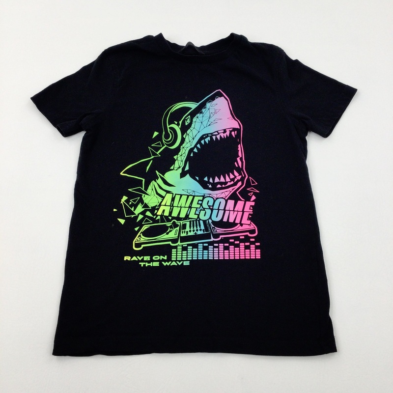 'Awesome' Shark Black T-Shirt - Boys 9-10 Years