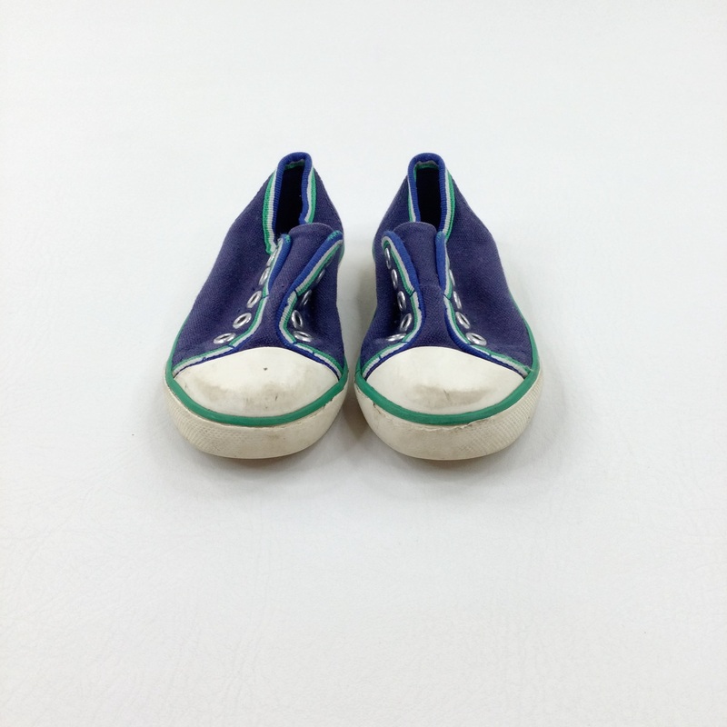 Blue Canvas Shoes - Boys - Shoe Size 8.5