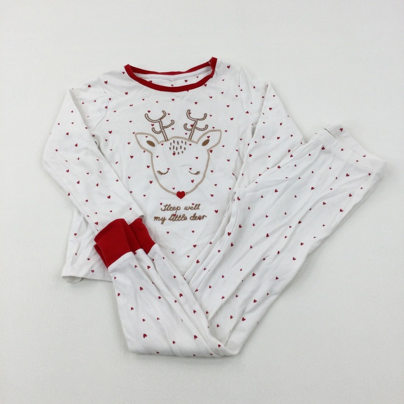 'Sleep Well My Dear' Rudolph & Hearts White Pyjamas - Girls 4-5 Years