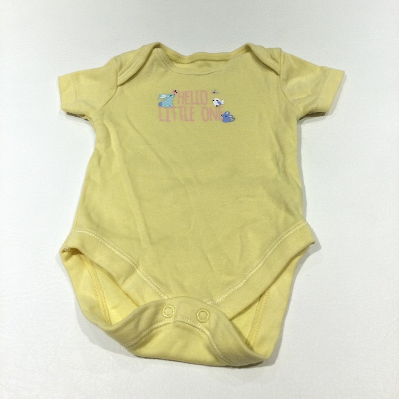 'Hello Little One' Animals Yellow Short Sleeve Bodysuit - Girls 0-3 Months