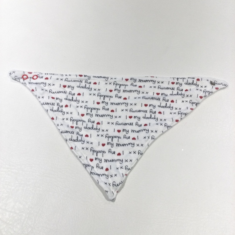 'I Love My Mummy/Daddy' Hearts White, Black & Red Dribble Bib - Girls/Boys 0-3 Months