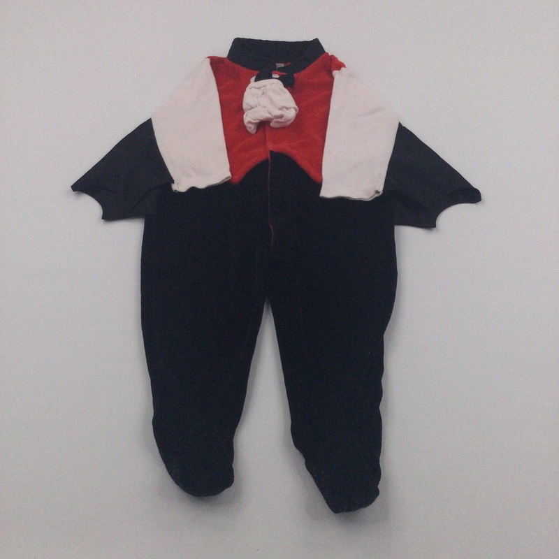 Vampire Black Red & White Velour Costume - Boys 9-12 Years - Halloween