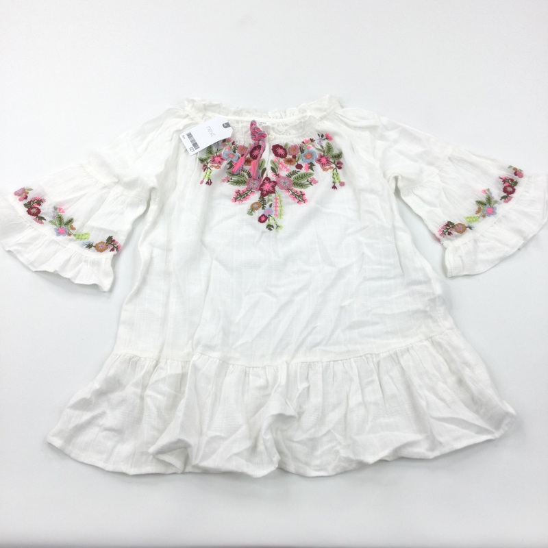 **NEW** Flowers Embroidered White Cotton Blouse - Girls 8 Years