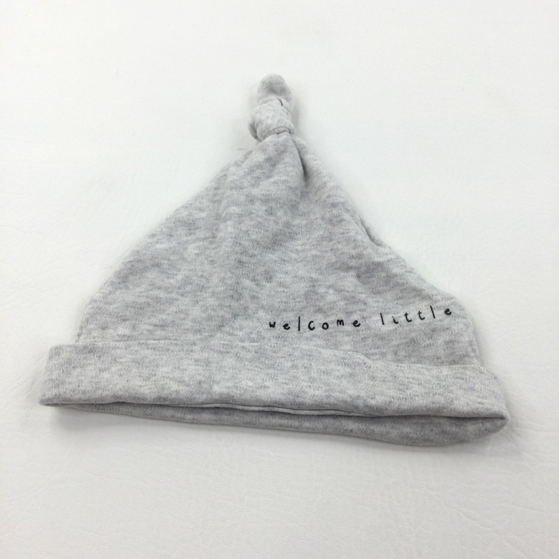 'Welcome Little One' Grey Knotted Jersey Hat - Boys 9-12 Months