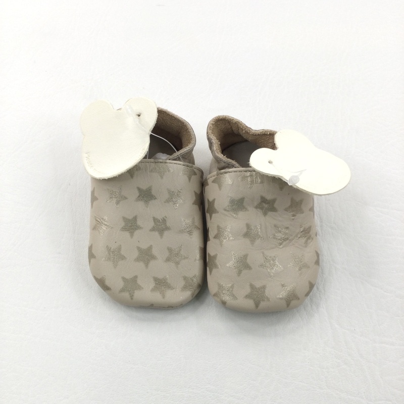 **NEW** Stars Cream Leather Soft Sole Shoes - Boys/Girls - 3-6 Months