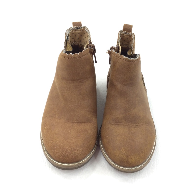 Tan Chelsea Boots - Girls - Shoe Size 8
