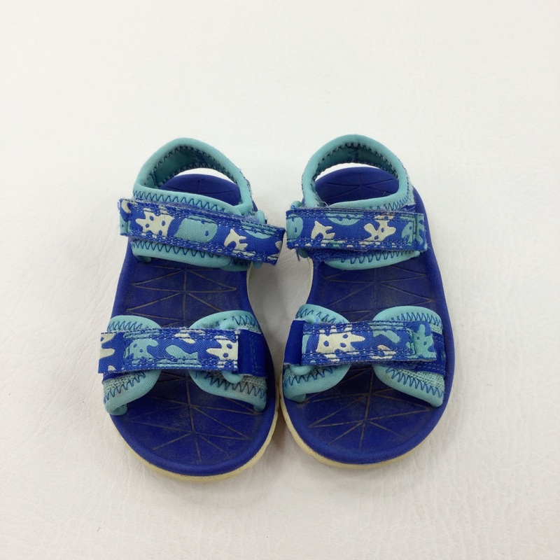 Patterned Blue Velcro Sandals - Boys/Girls - Shoe Size 4.5/5