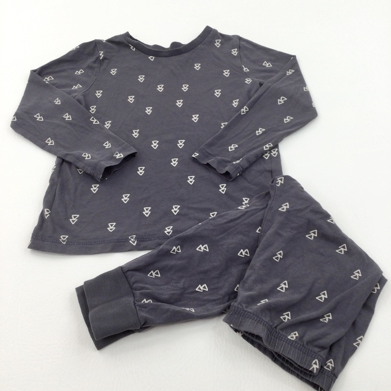 Triangles Pattern Charcoal Grey Pyjamas - Boys 3-4 Years