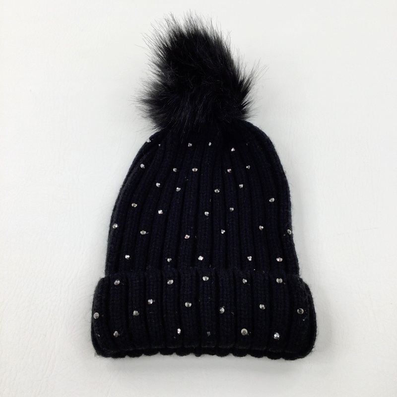 Sequinned Black Knitted Winter Bobble Hat - Girls 5-6 Years
